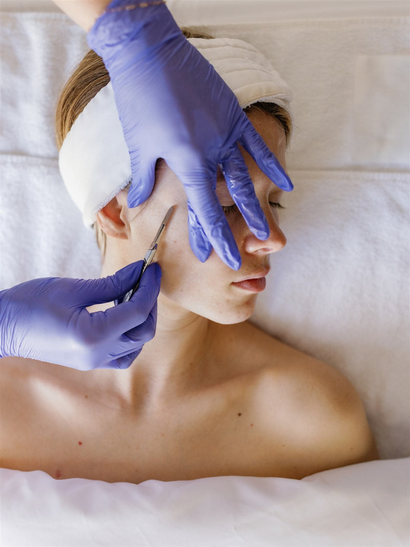 DermaplanePro - Dermaplaning 10