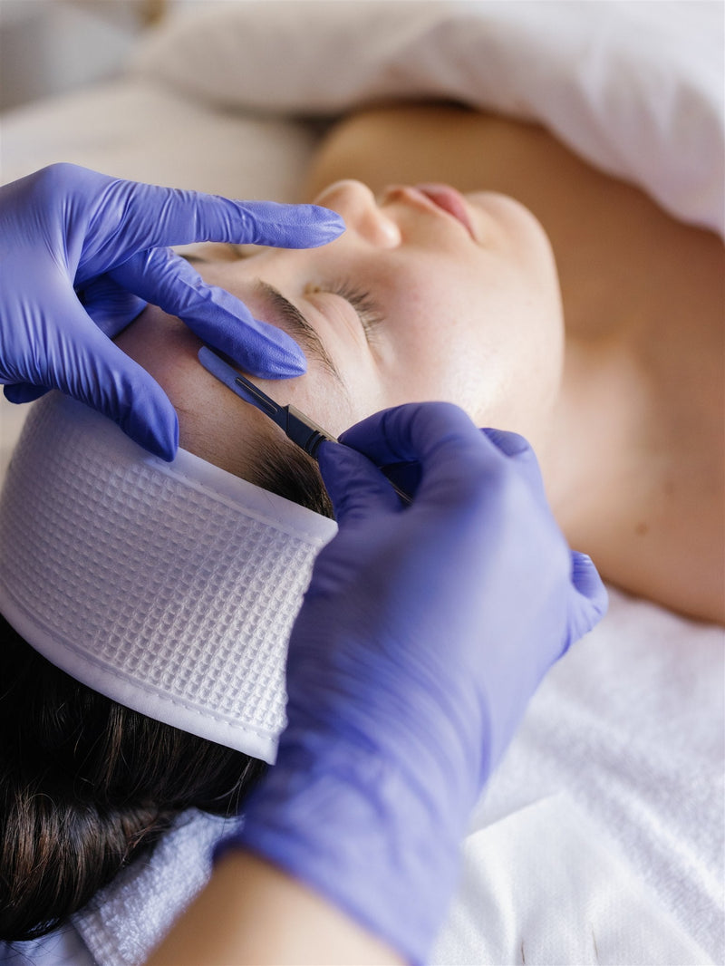 DermaplanePro - Dermaplaning 11