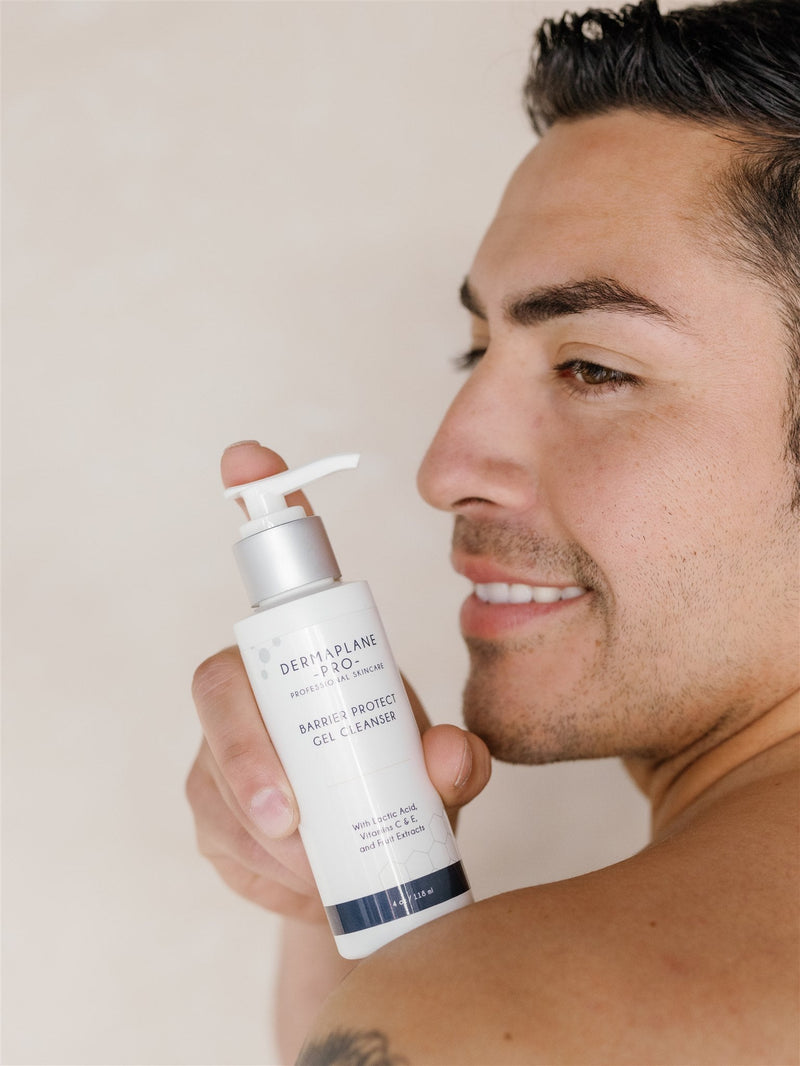 DermaplanePro - Model - Barrier Protect Gel Cleanser 21