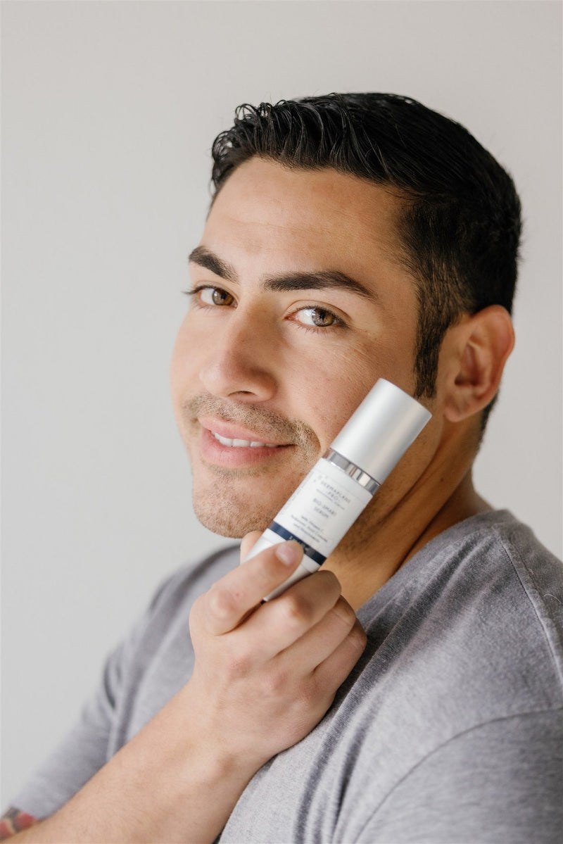DermaplanePro - Model - BioSmart Serum