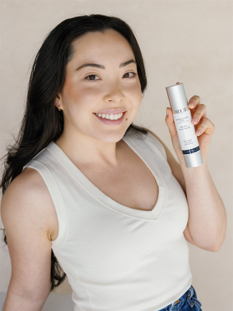 DermaplanePro - Model - Mindful Moisturizer