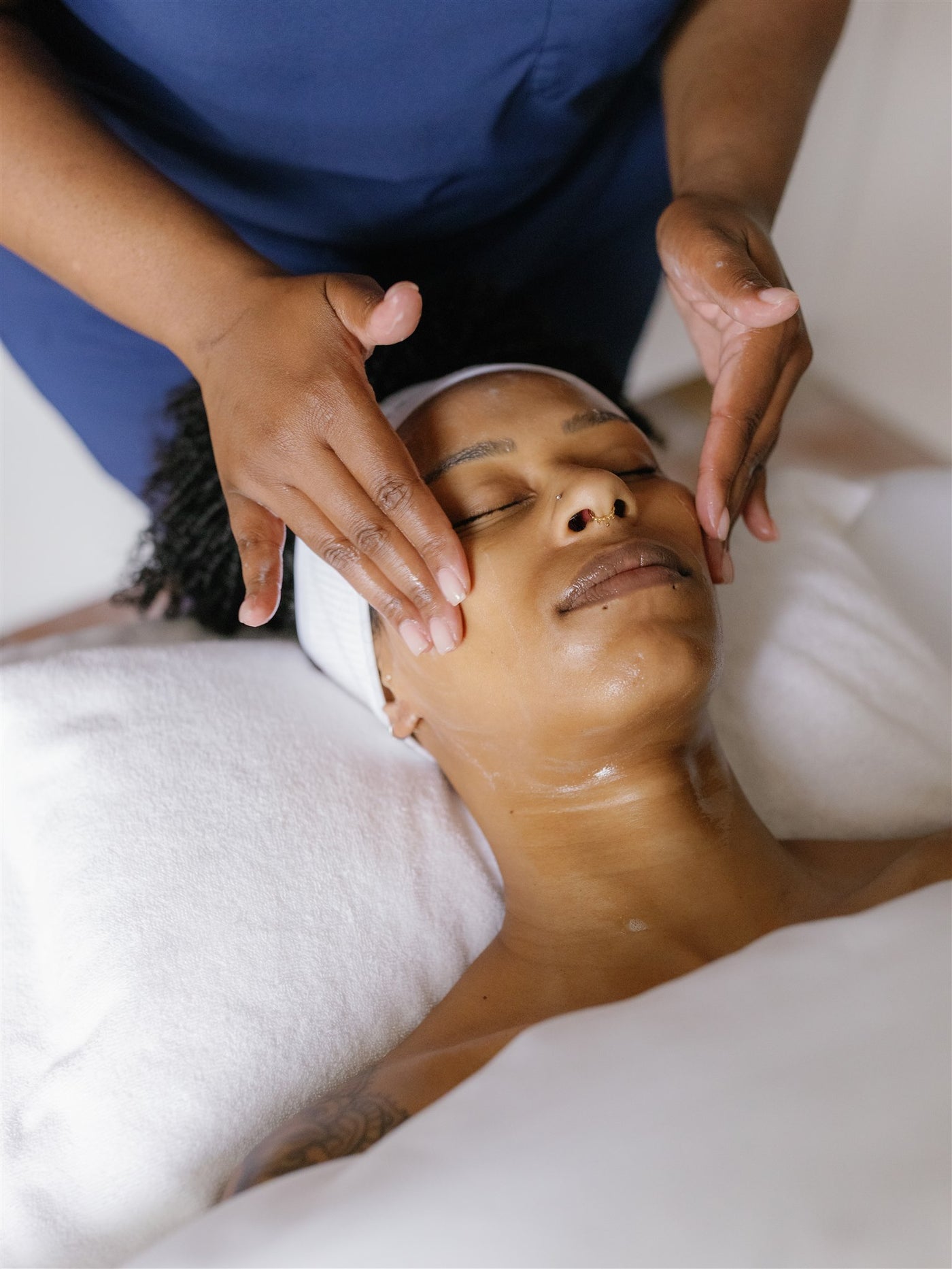 DermaplanePro professional dermaplaning treatment