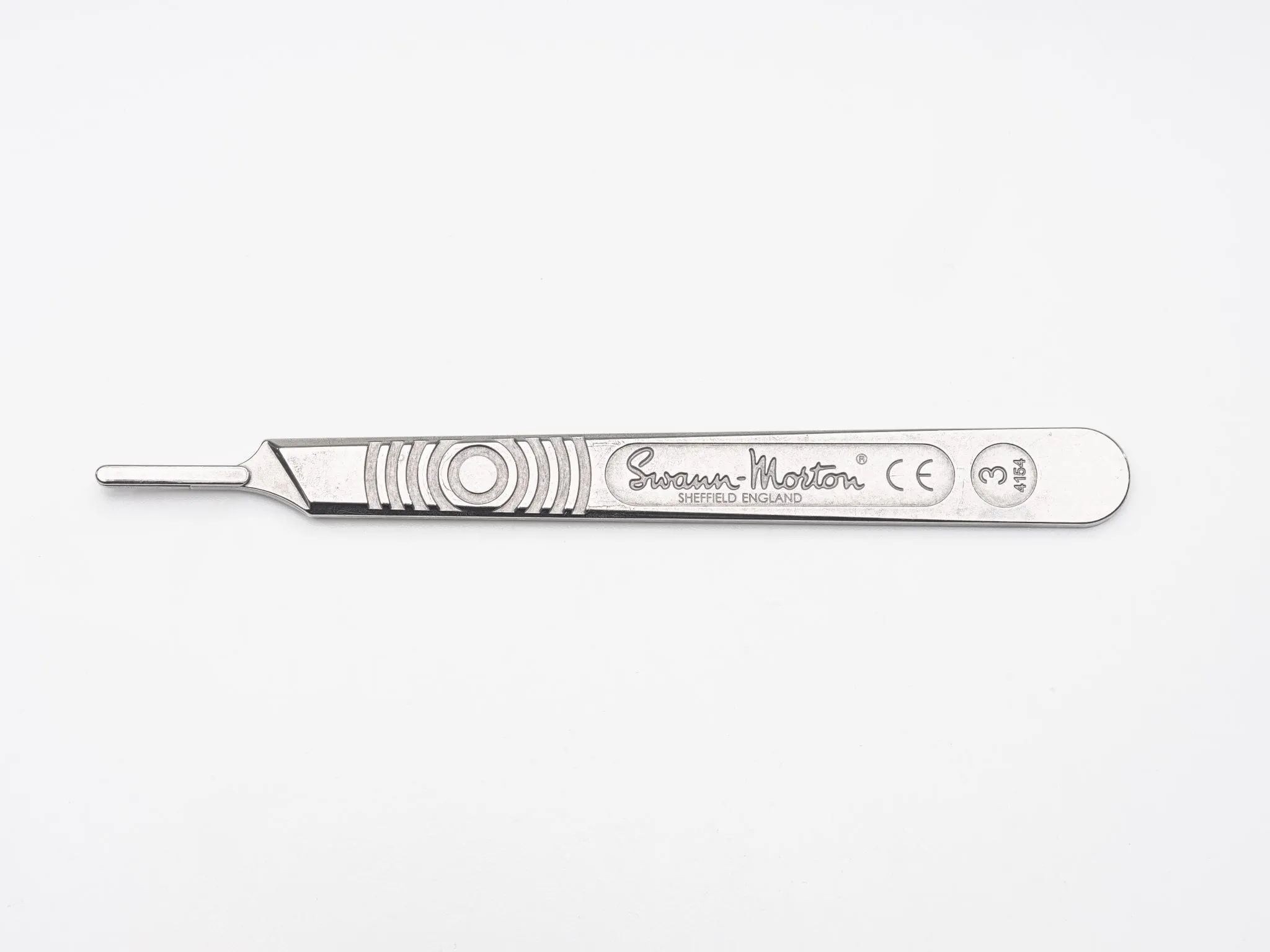 #3 metal blade handle for dermaplaning.
