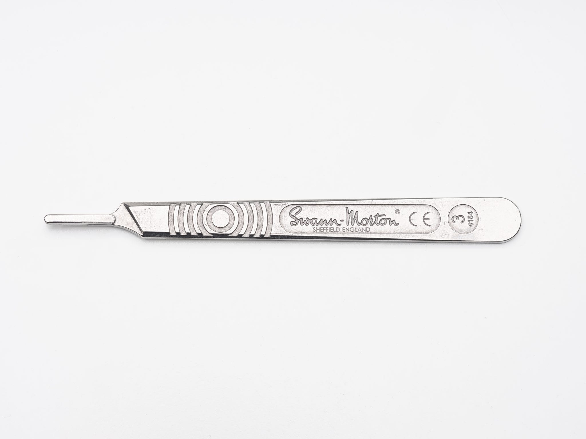 #3 metal blade handle for dermaplaning.