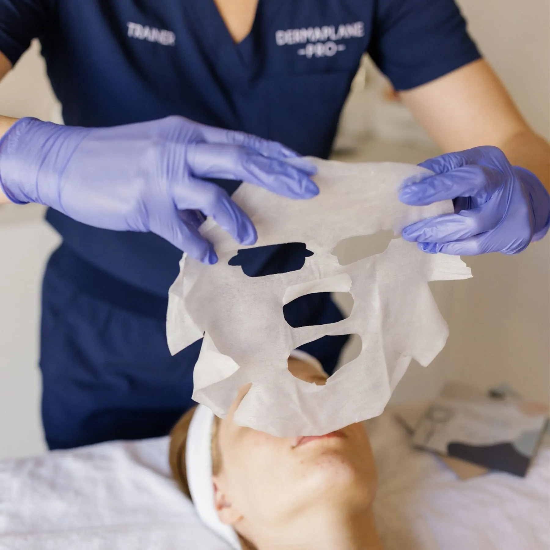 dermaplanepro-ageless-plant-stem-cell-and-peptide-face-mask-application